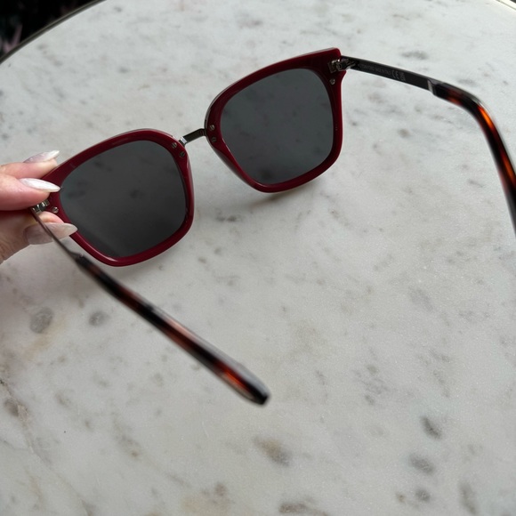 Tom Ford Philippa Sunglasses - Picture 9 of 10